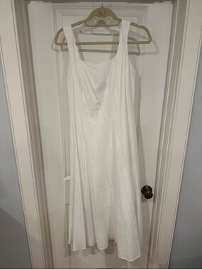 White Sleeveless Linen A-Line Midi Dress - Classic Summer Style